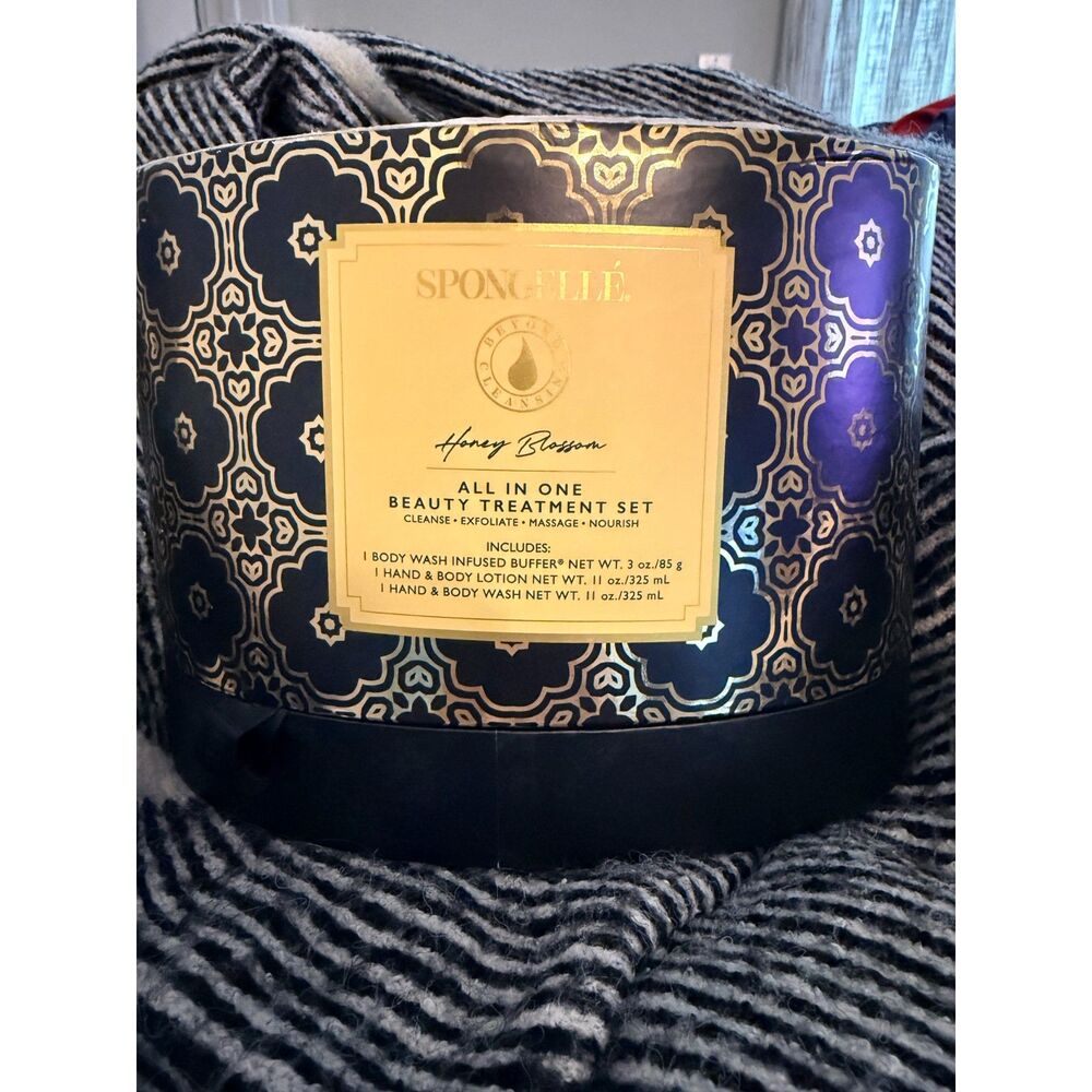 NEW Spongelle Honey Blossom All in One Beauty Treatment Set